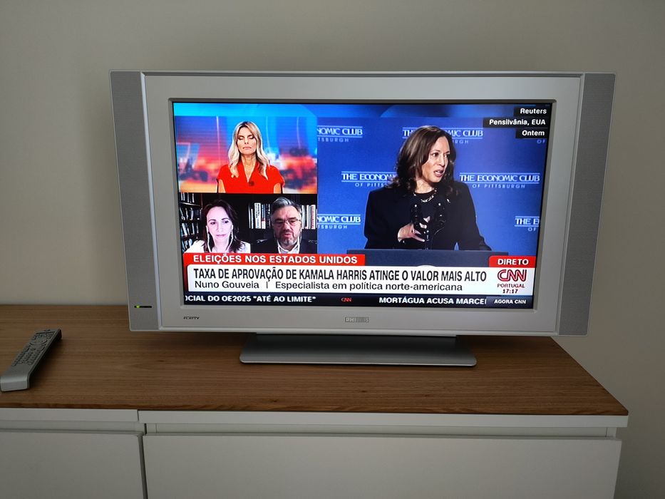 TV Philips LCD 32 polegadas