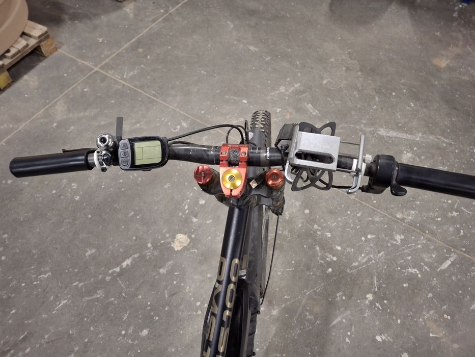 Електро велосипед  CUBE