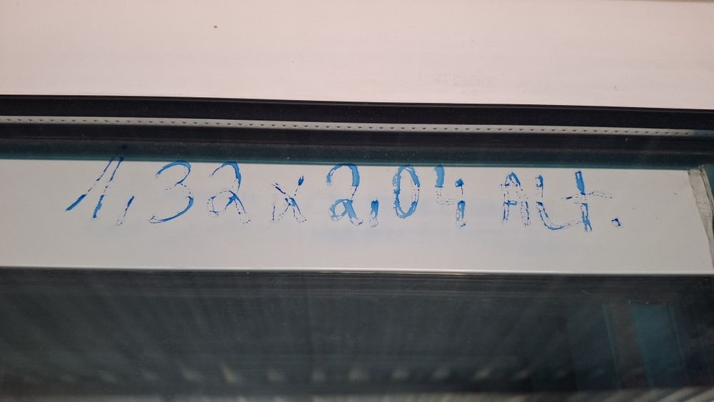 Sacada aluminio vidro duplo 1,32 x 2,04 altura