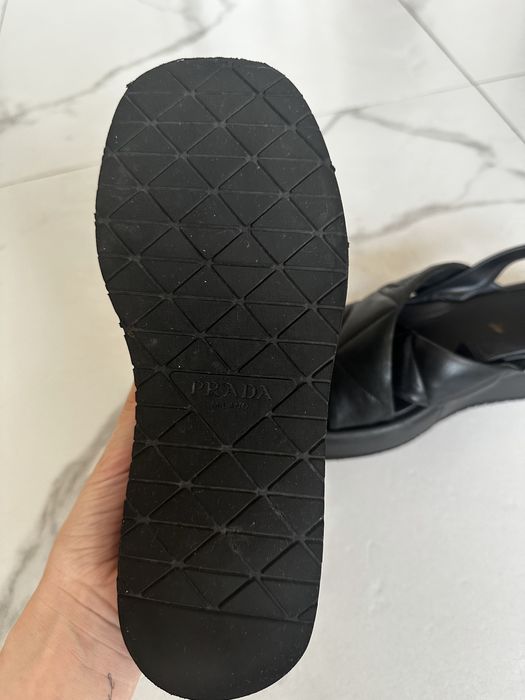 Prada Босоніжки/сандалі