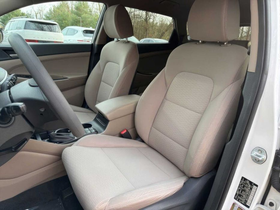 Hyundai Tucson Sport      2019