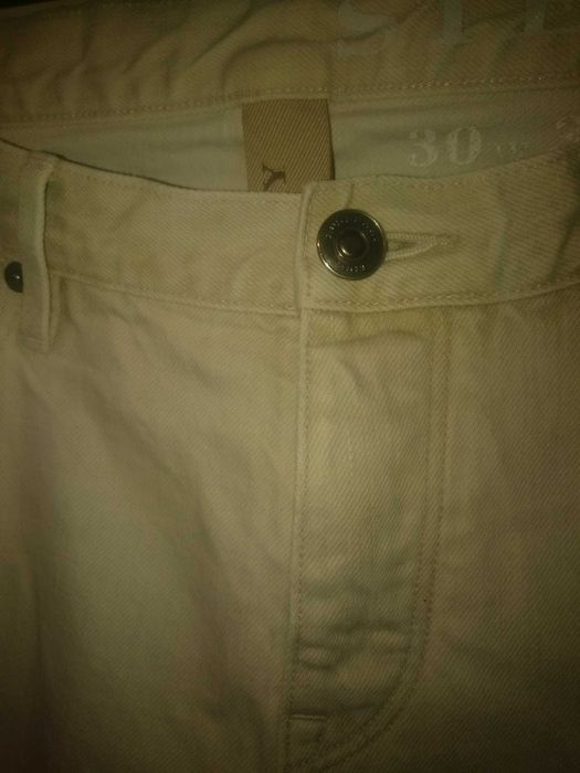 Стильні джинси штани Burberry. Є непомітний нюанс. W30.