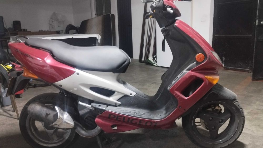 Vendo scooter Peugeot