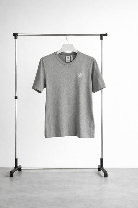 Футболка Adidas з  логотипом/Нові колекції/Оригінал/