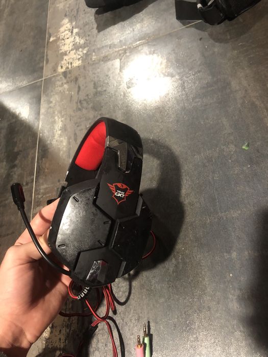 Gaming Steering Wheel and Headset + Game64297875170561123