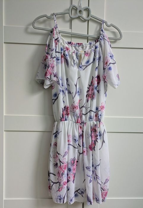 Nowa tunika letnia bluzka w kwiaty bez ramion