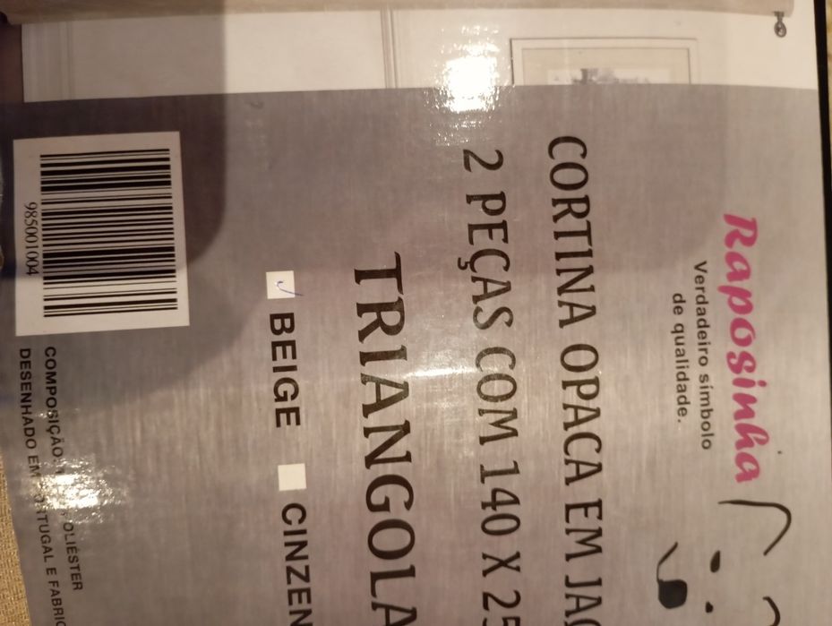 Cortinados cor beje