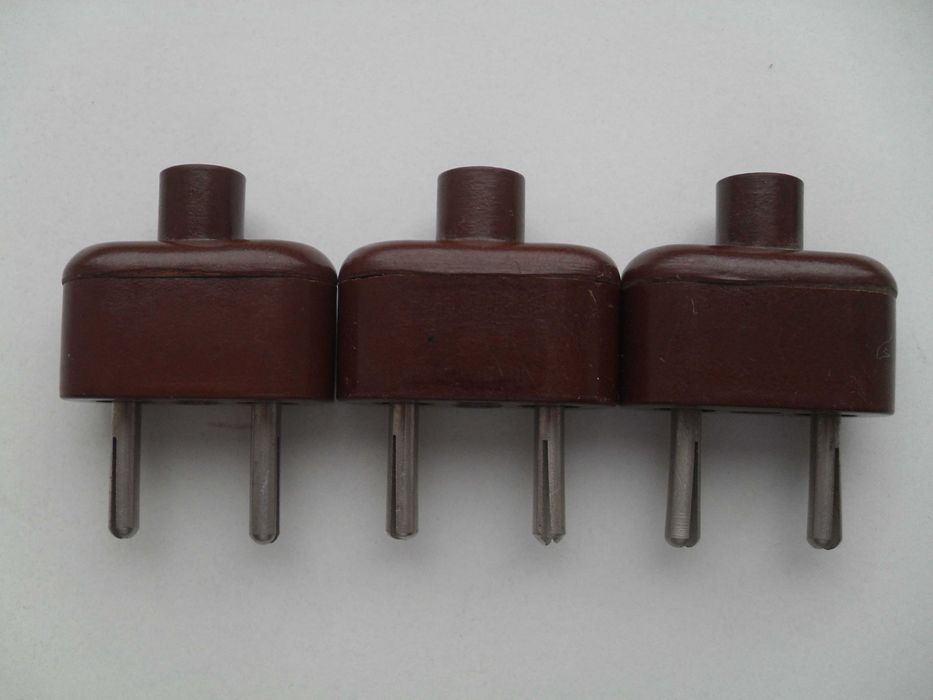 Вилка сетевая времен СССР.