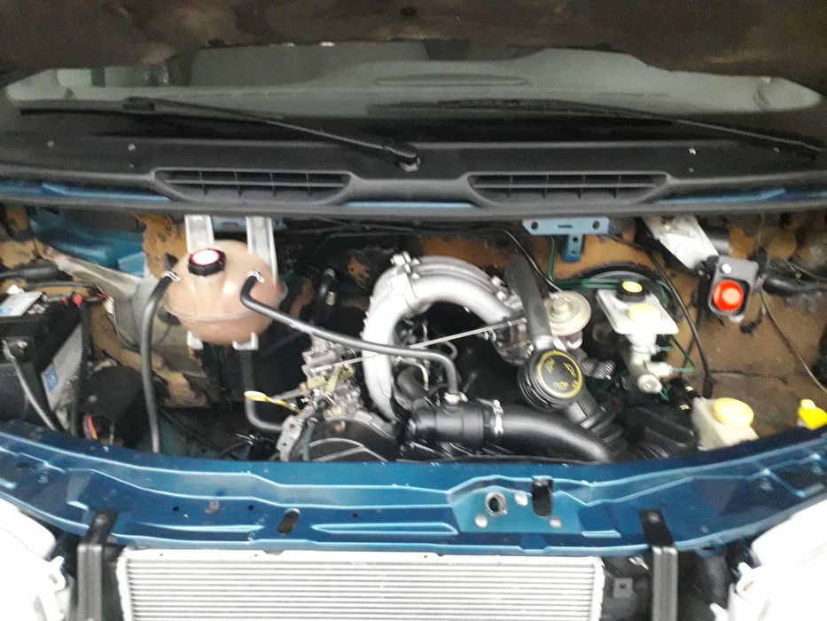 ford Transit topline