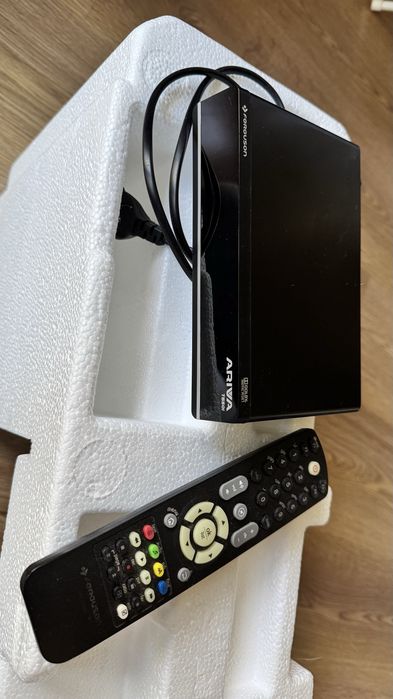 Telewizor Sharp LC-26SA1E + dekoder dvbt