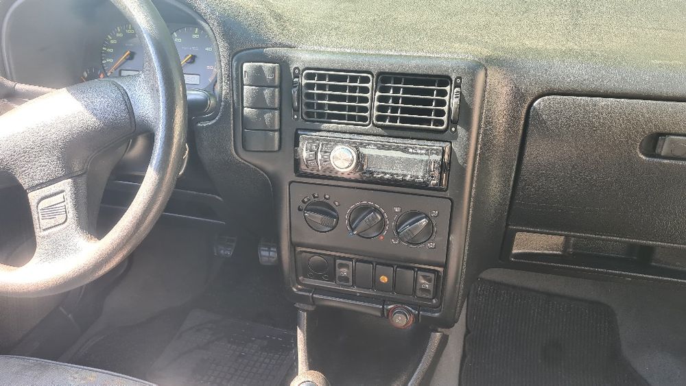 Seat Ibiza comercial