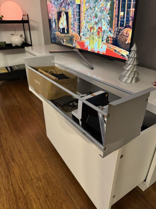 szafka/komoda pod TV biała z szufladami