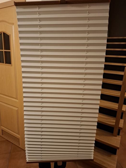 Plisy do zasłaniania szyb okiennych