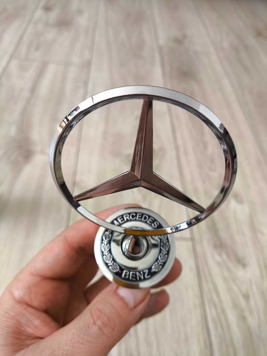 Znaczek CELOWNIK Mercedes Gwiazda na maskę Emblemat W204 W211 W220