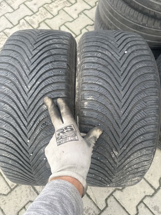 225/45R17 michelin alpin 5 zp run flat para