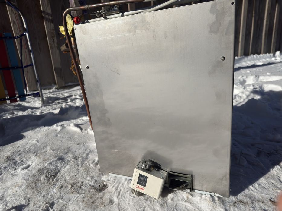 Холодильна камера на 2 сторони