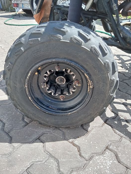 Moto 4 Yamaha raptor 660