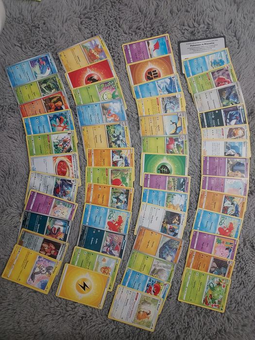 Oryginalne karty pokemon tcg 50 sztuk