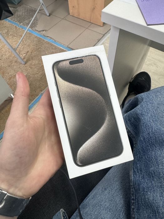 Iphone 15 pro, 512, e-sim