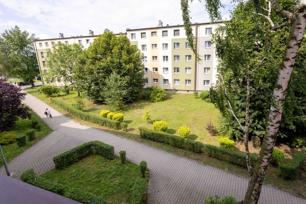Kawalerka z balkonem , umeblowana , Halemba , Międzyblokowa 2