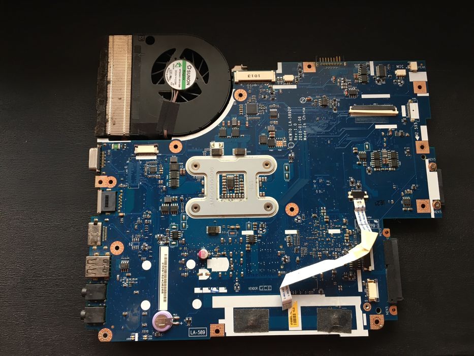 Laptop Motherboard - Parts64740101756035121