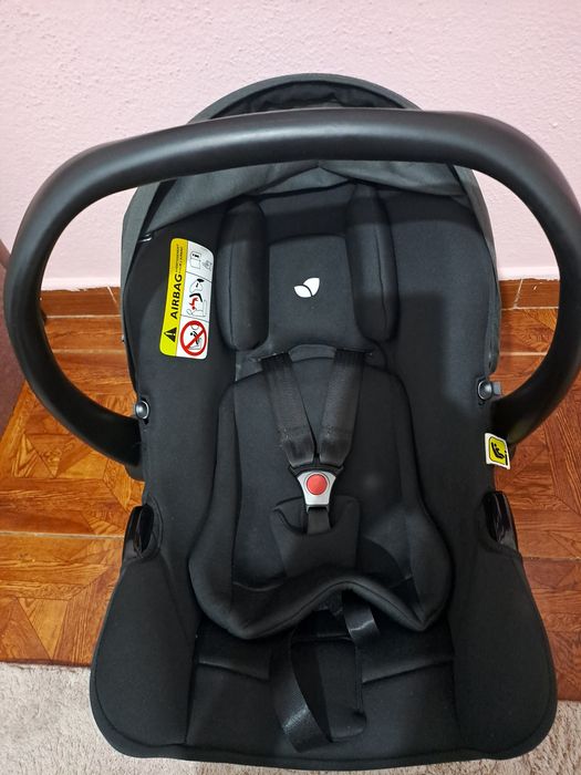 Cadeirinha recém-nascido