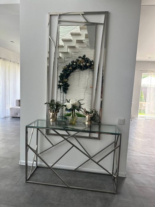 Аренда дома посуточно с большим бассейном и чаном.