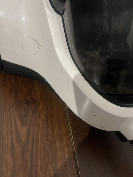 Пилосос для сухого прибирання без мішка Electrolux EC41-2SW