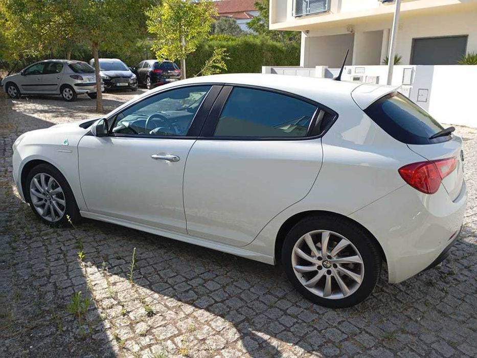 Alfa Romeo Giulietta 1.6 JTDM-2