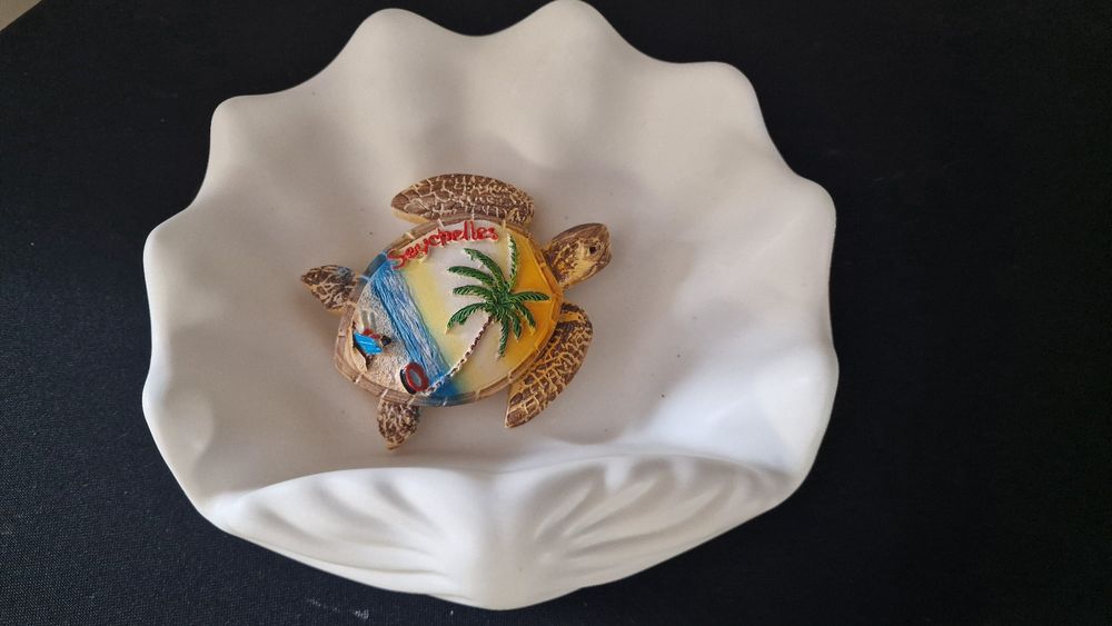 Concha em pó de mármore aromático