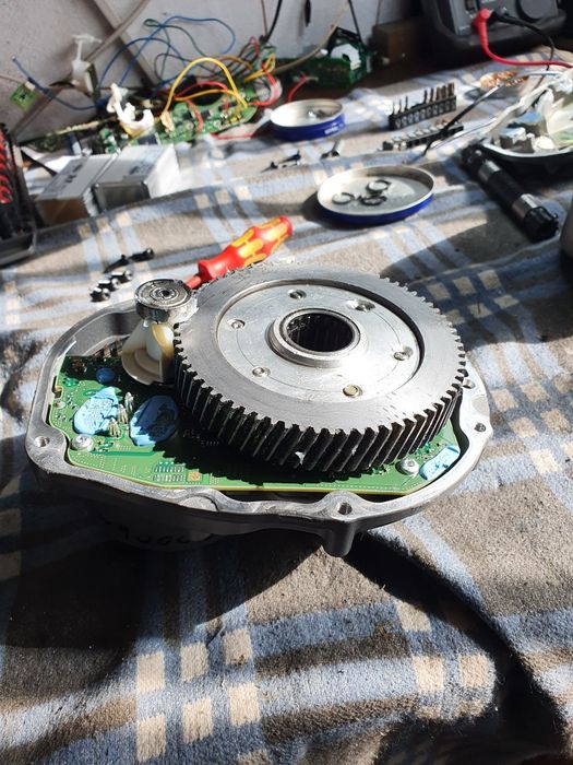 Silnik Bosch Active Linie przebieg 16466 km 3 generacja ,BDU310. 25kmh