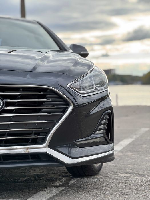 Оренда авто бізнес класу Hyundai Sonata New Rise