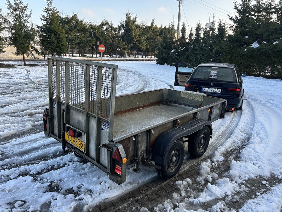 Przyczepa do przewozu maszyn WILLIAMS DMC2575 kg