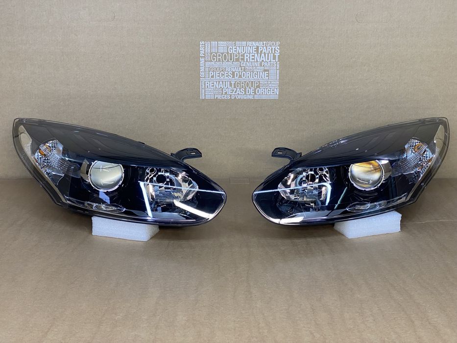 Фари передні Рено Меган 3 Renault Megane 3 Нові