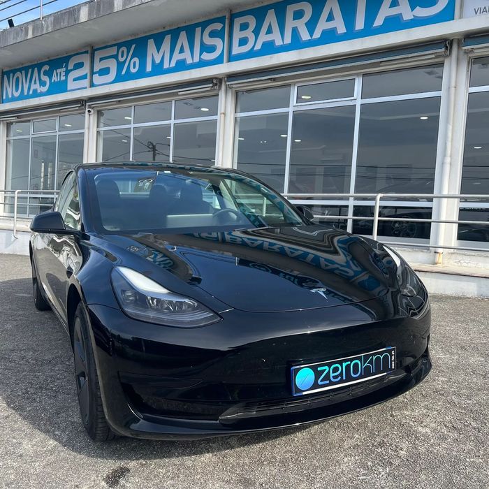 Tesla Model 3 Standard Range Plus RWD