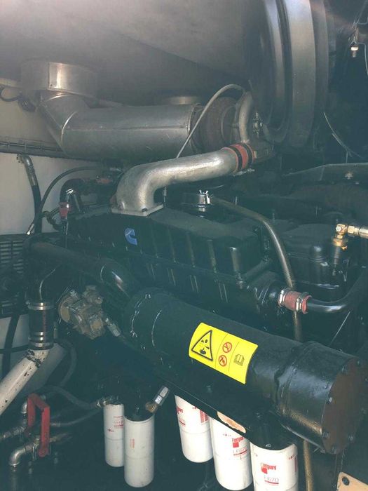 Генератор SDMO Cummins 650kva. В Києві. В наявності.