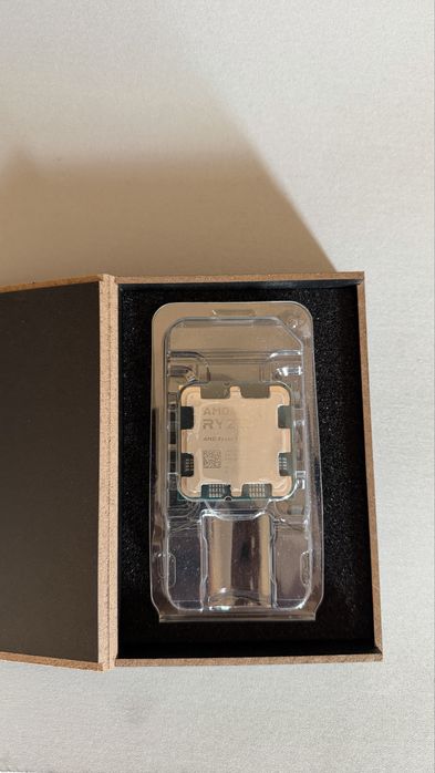 Ryzen 7 7700 5.3ghz