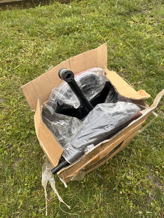 Новий дитячий трьох колісний велосипед