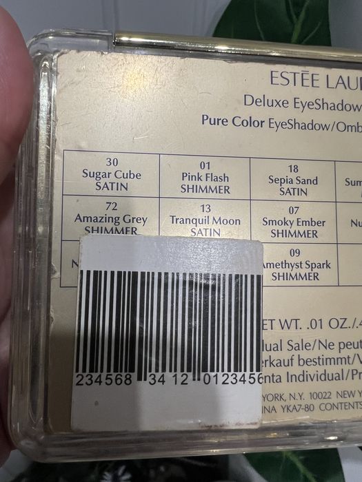 Тені  Este l lauder