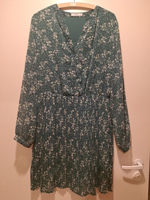 Sukienka Reserved roz. 44