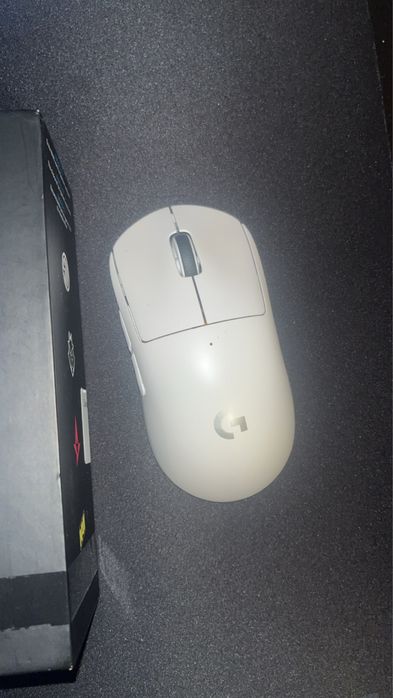 G pro superlight bezprzewodowa