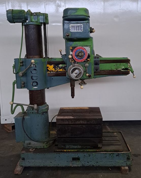 Engenho de furar radial