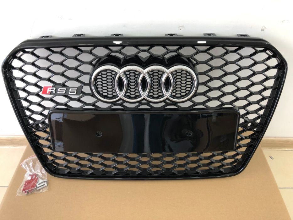RS Решетка Радиатора на Audi A5 RS5 B8 решотка рс5 решітка а5 ауді