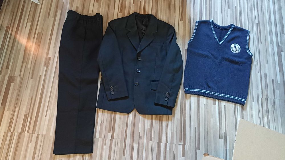 zestaw ubrań chłopięcych od 128 wzwyż