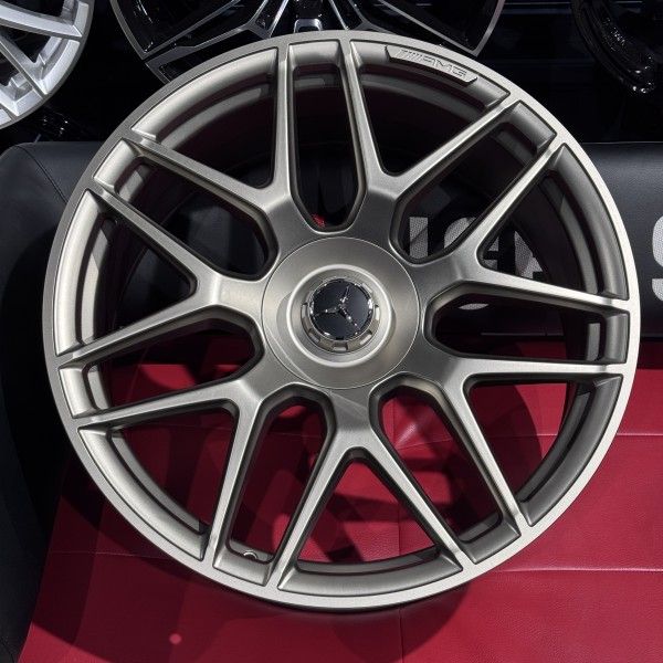 Диски Mercedes G63 AMG 22 гелик