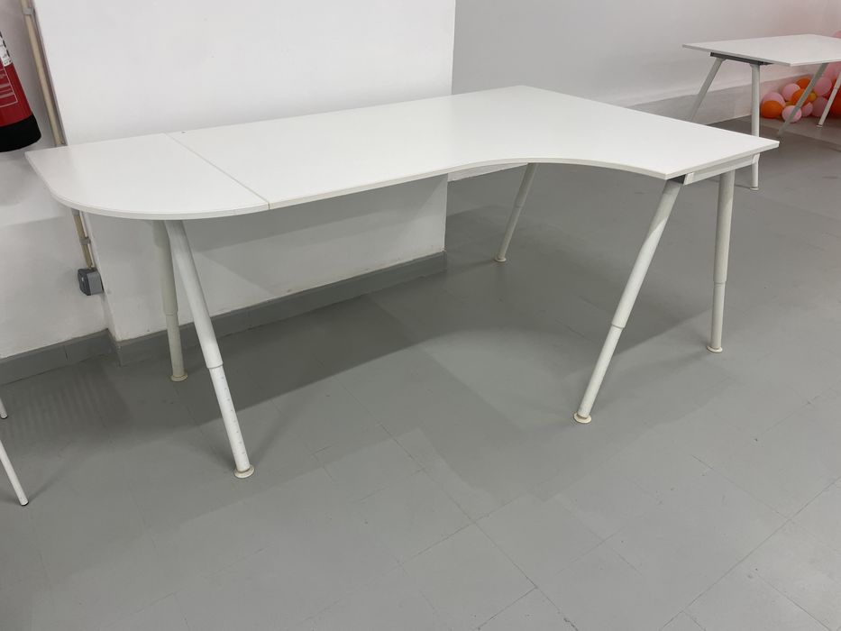 Secretaria IKEA galant 200x120cm ajustavel