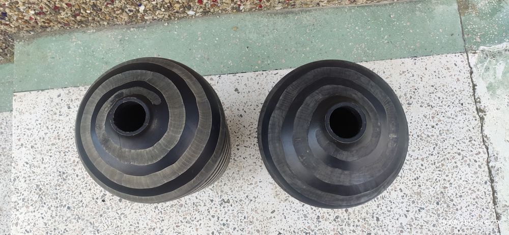 Ваза із дерева заводська оригінальний дизайн