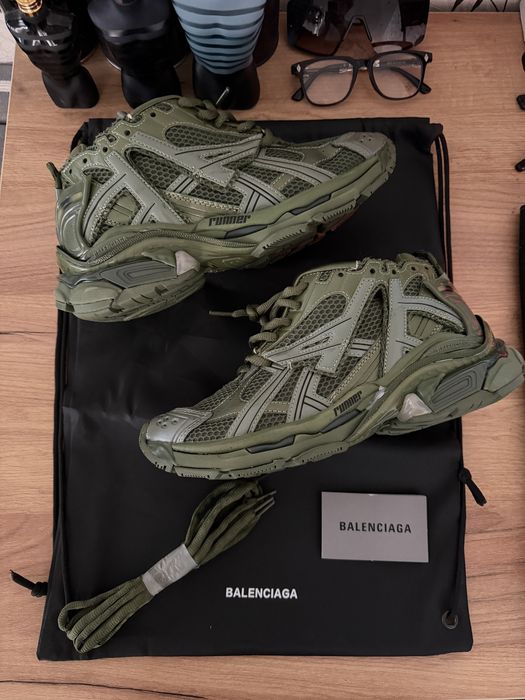 Кросівски Balenciaga runner