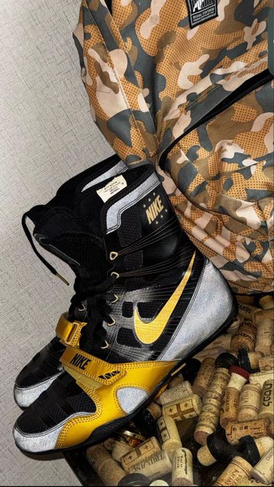 Hyperko 1 gold-black, оригінал 44