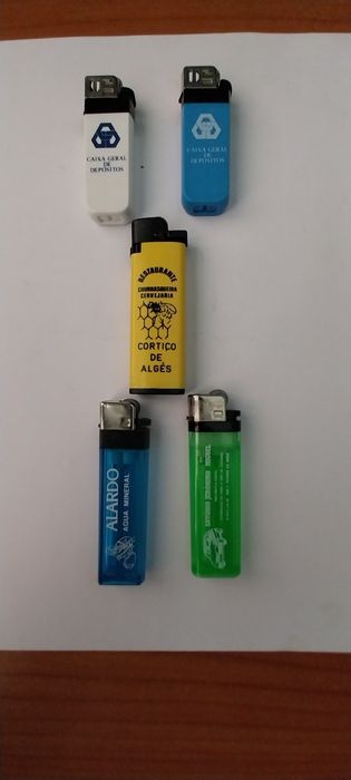 Isqueiros variados anos 80 a partir de